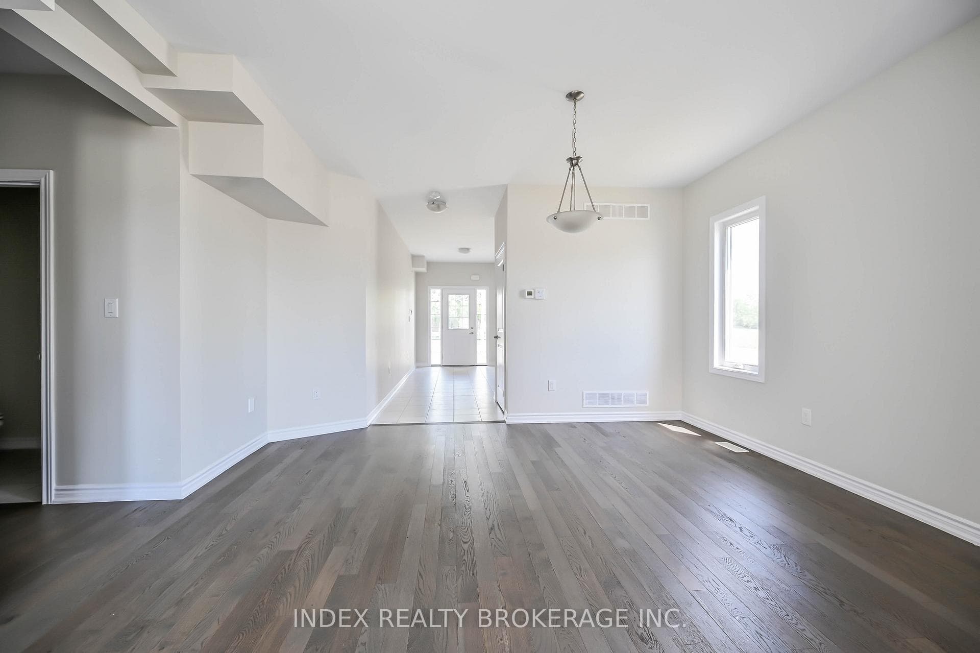214 Mccabe Avenue photo 7