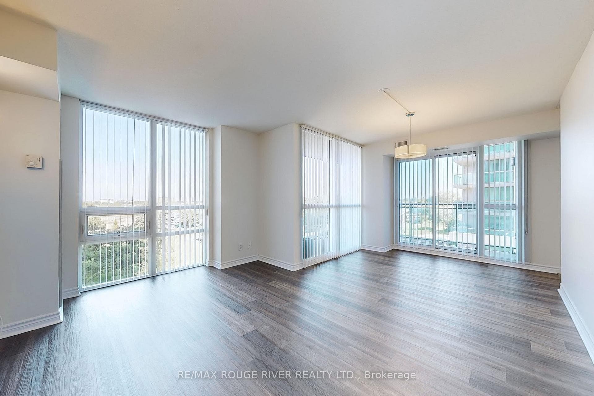 88 Grangeway Avenue Unit 608 photo 13