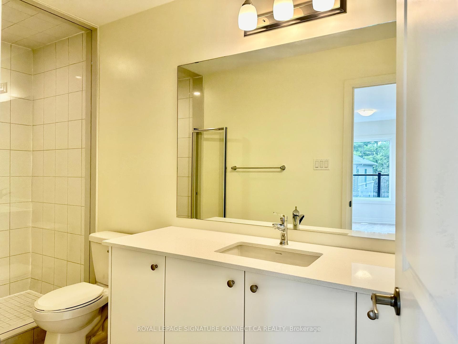 22 Emmas Way photo 21