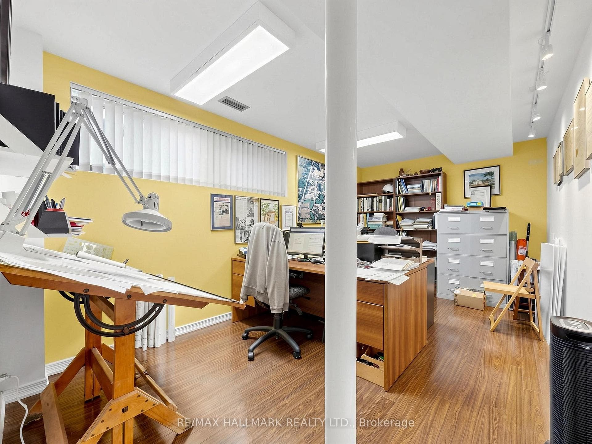 63 St Clements Avenue photo 44