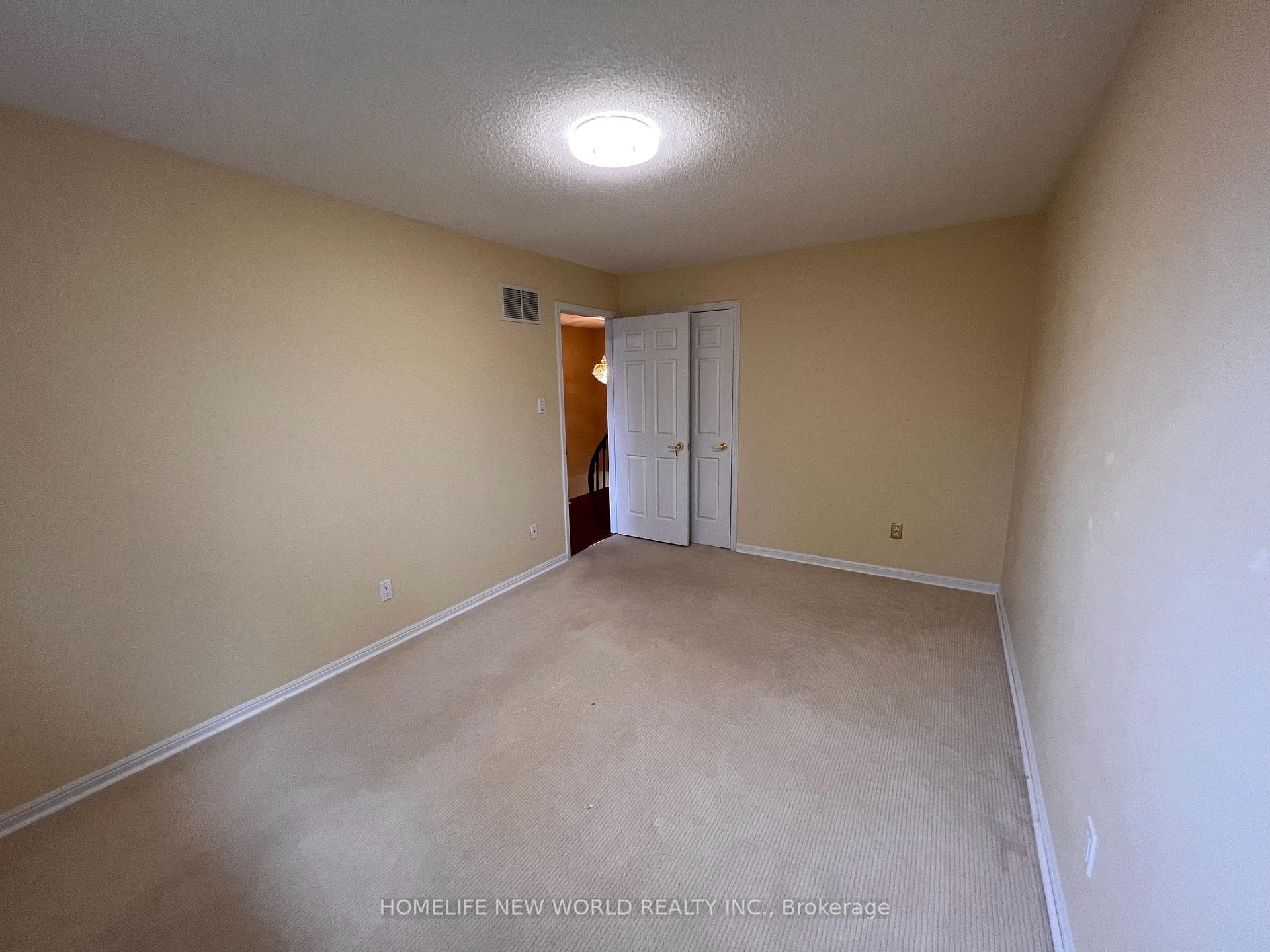 21 Delmark Boulevard photo 24