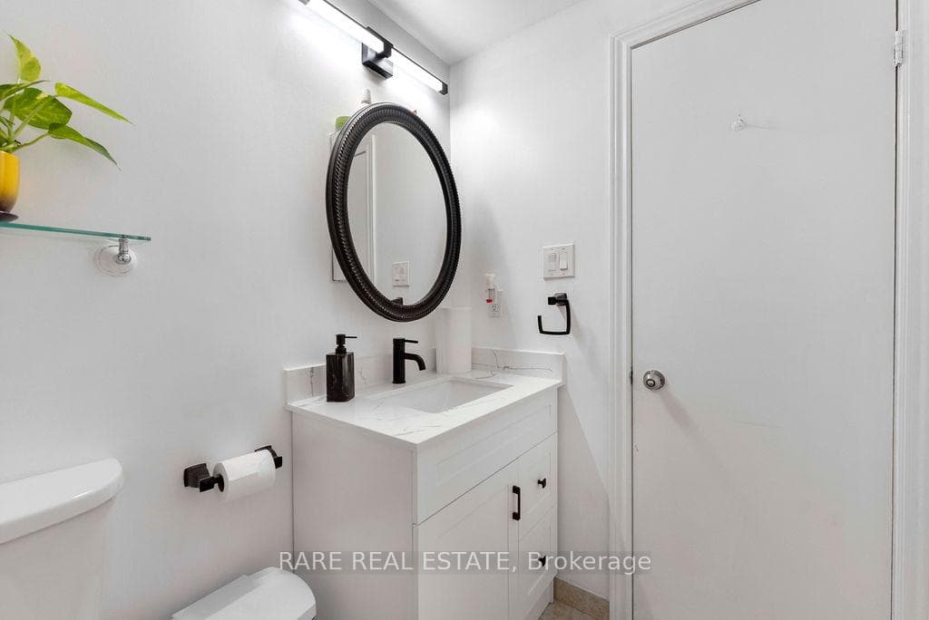 45 Fanshawe Drive photo 14