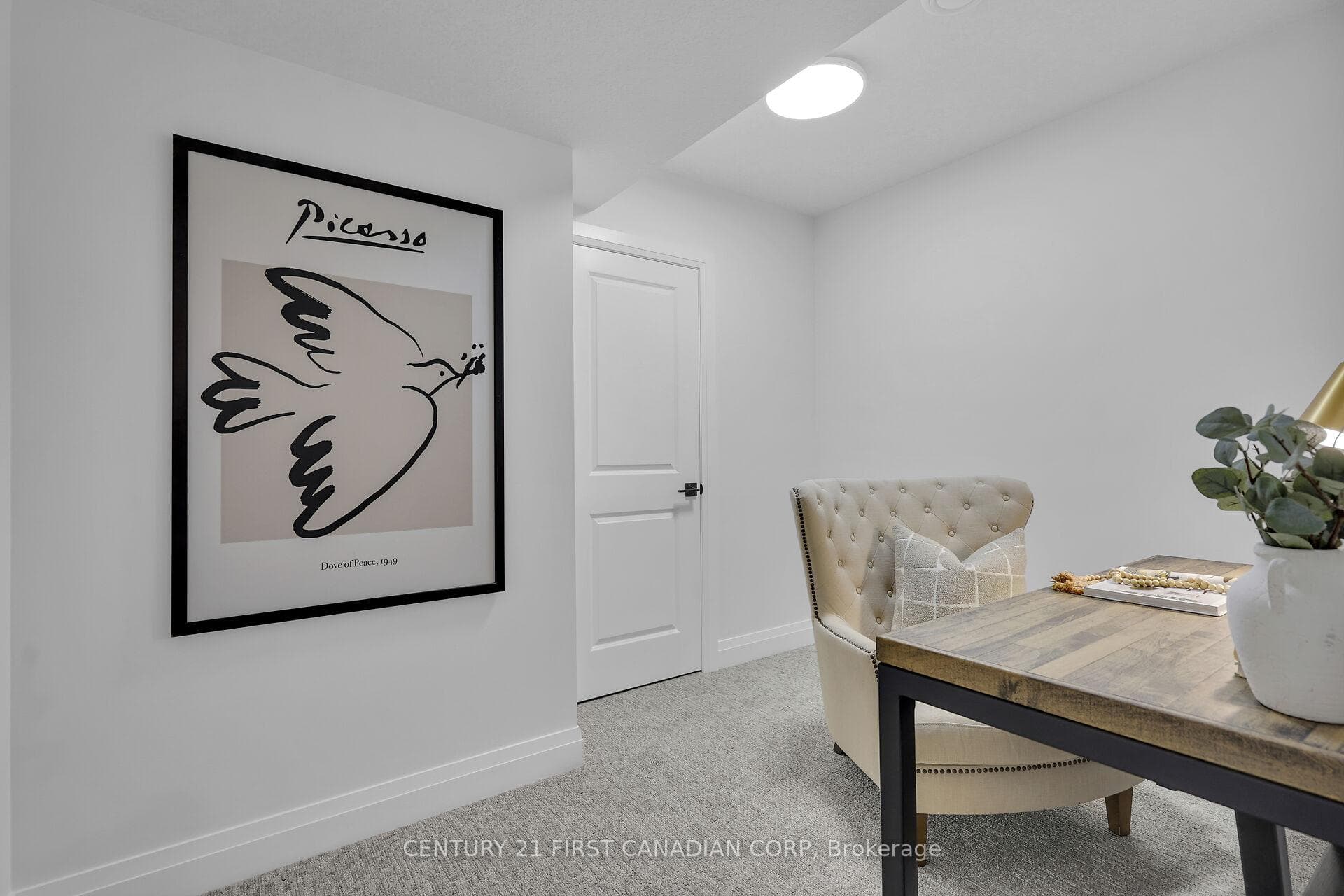 Second office or playroom