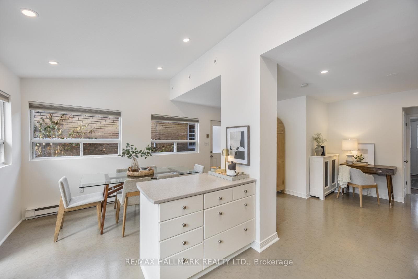 18 Elmview Drive photo 18