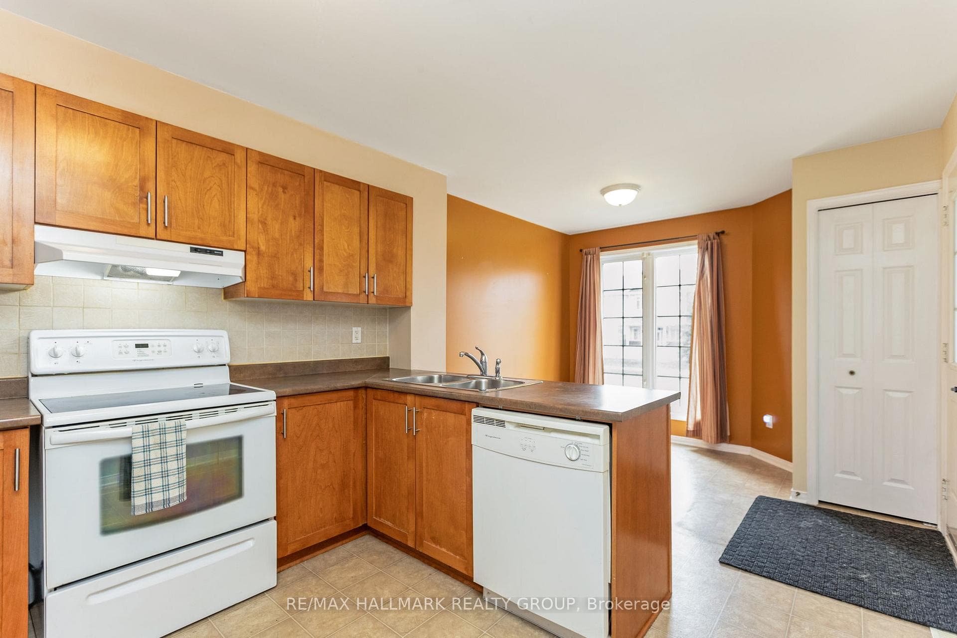 Kitchen looking towards Eating Area