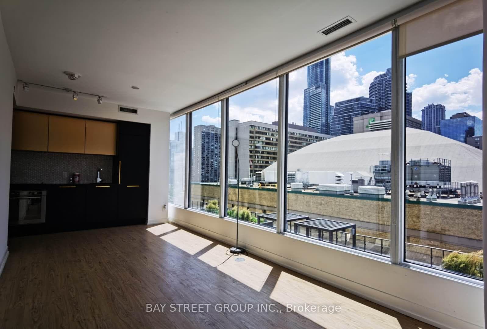 85 Wood Street Unit 1006 photo 1