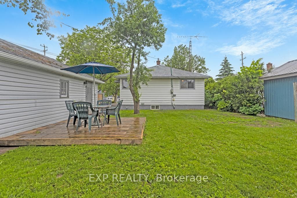 166 Ann Street photo 27
