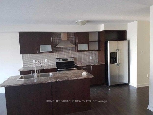 35 Sherway Street photo 3