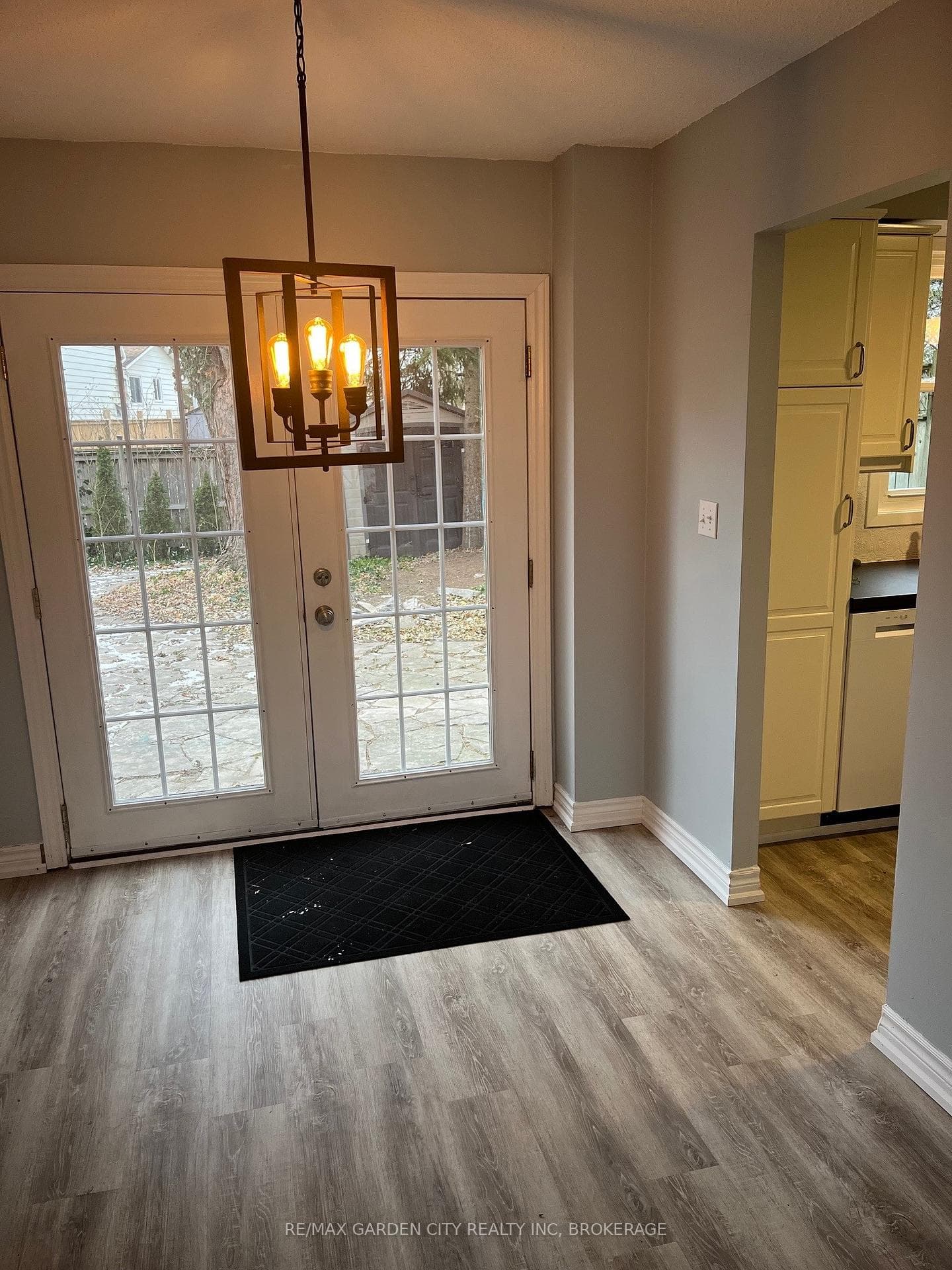 42 Oakmeadow Place photo 12