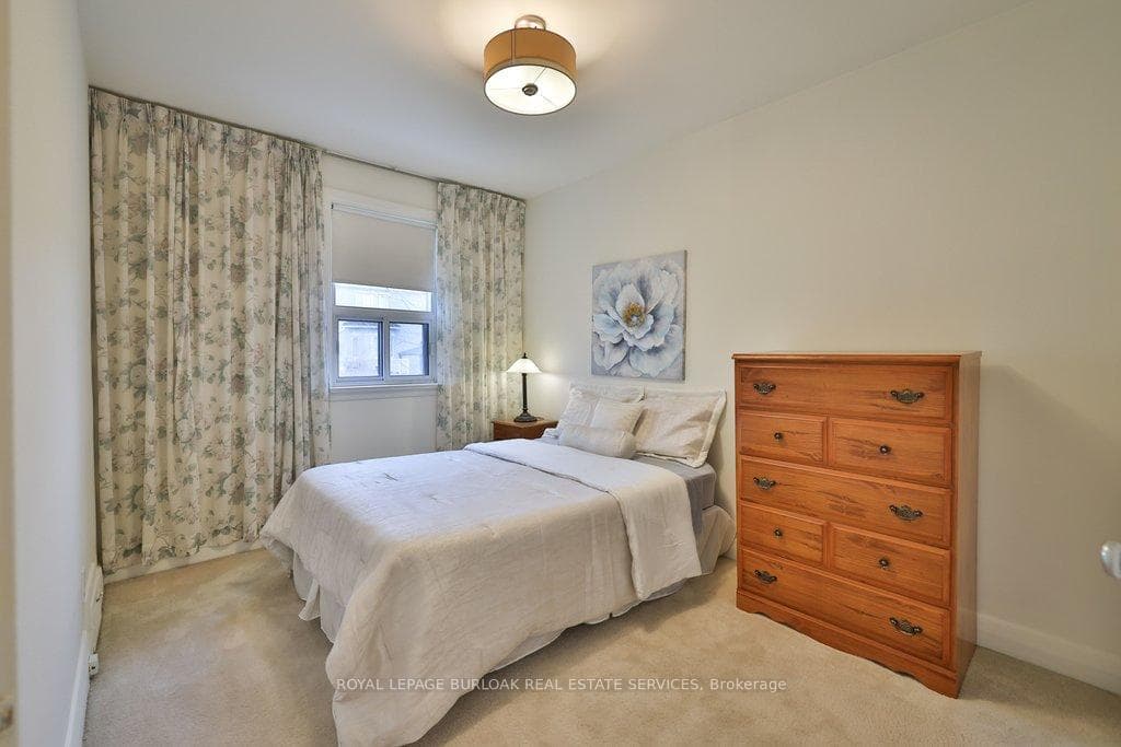 39 Wickford Drive photo 19