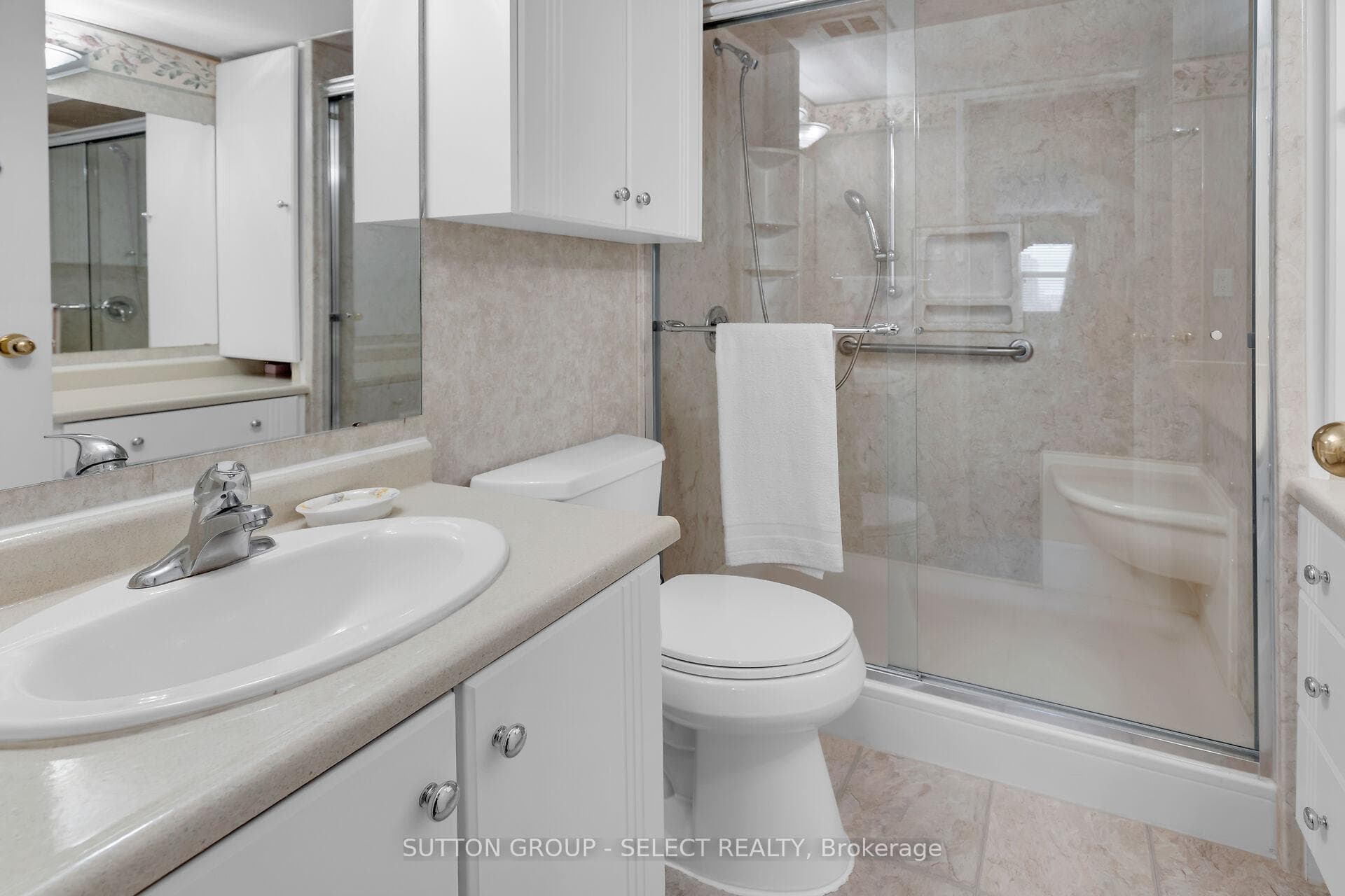 380 King Street Unit 1701 photo 13