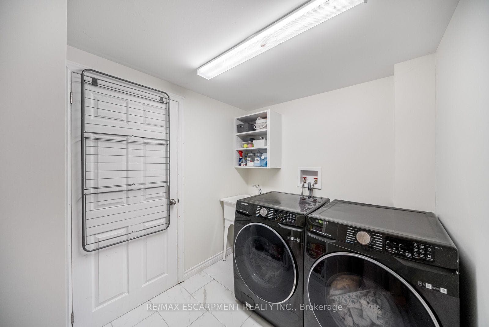 134 Fairwood Place photo 36