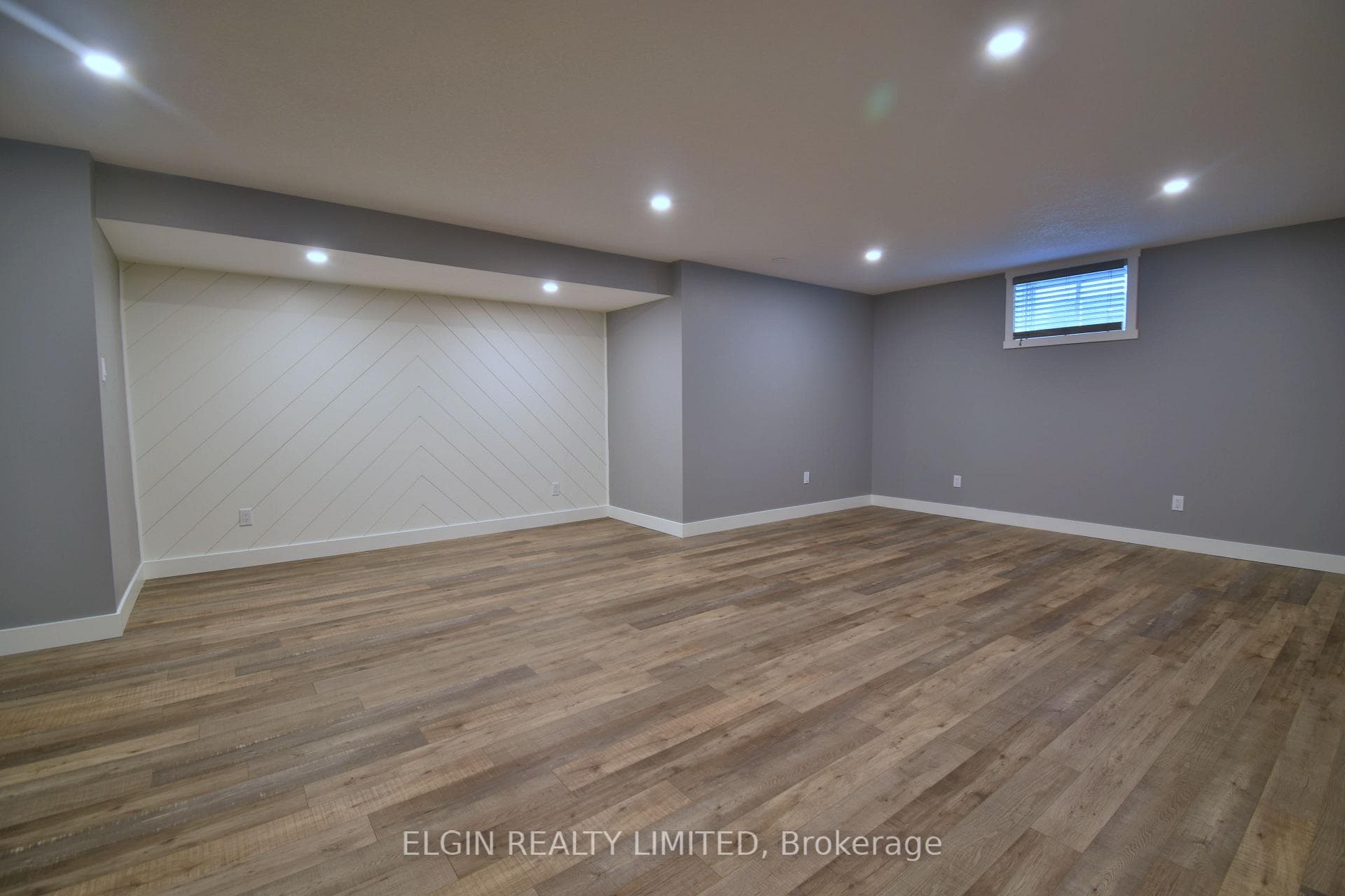 23 Oakmont Street photo 19