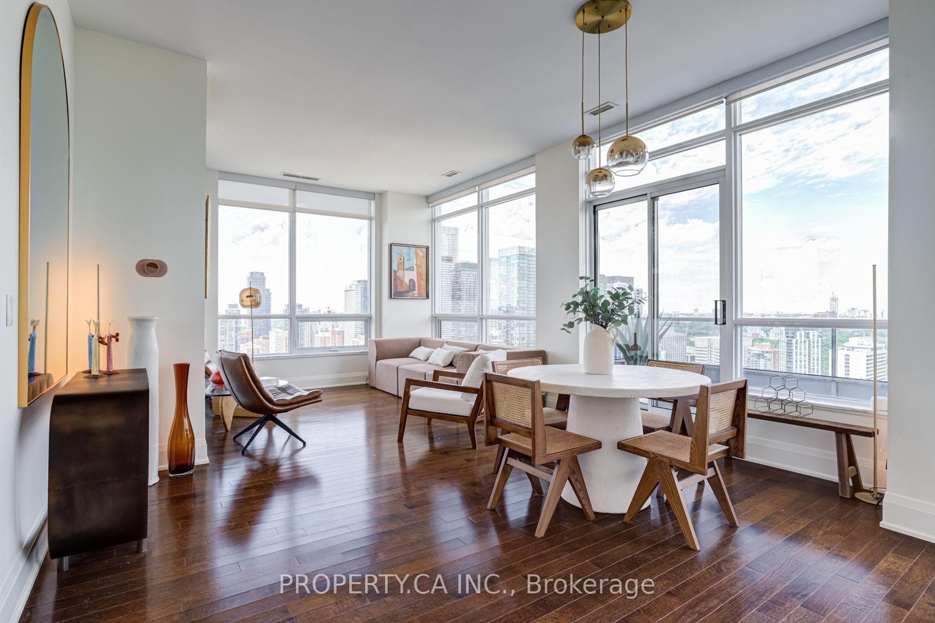 500 Sherbourne Street Unit 3404 photo 1