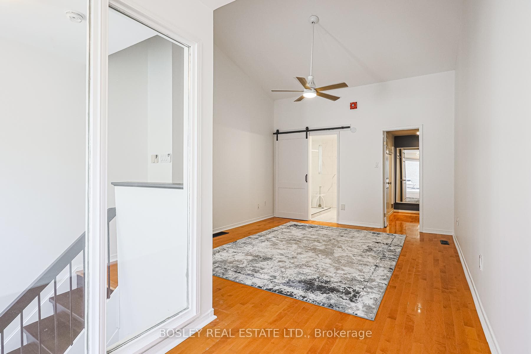 95 Summerhill Avenue Unit 10 photo 25