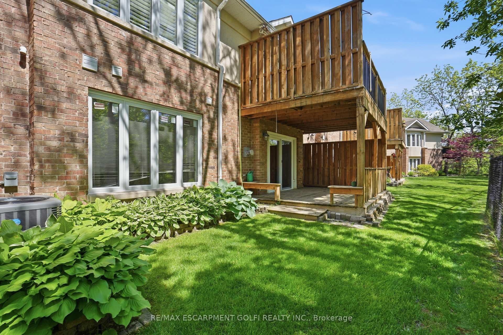 58 Glendale Avenue Unit 12 photo 34