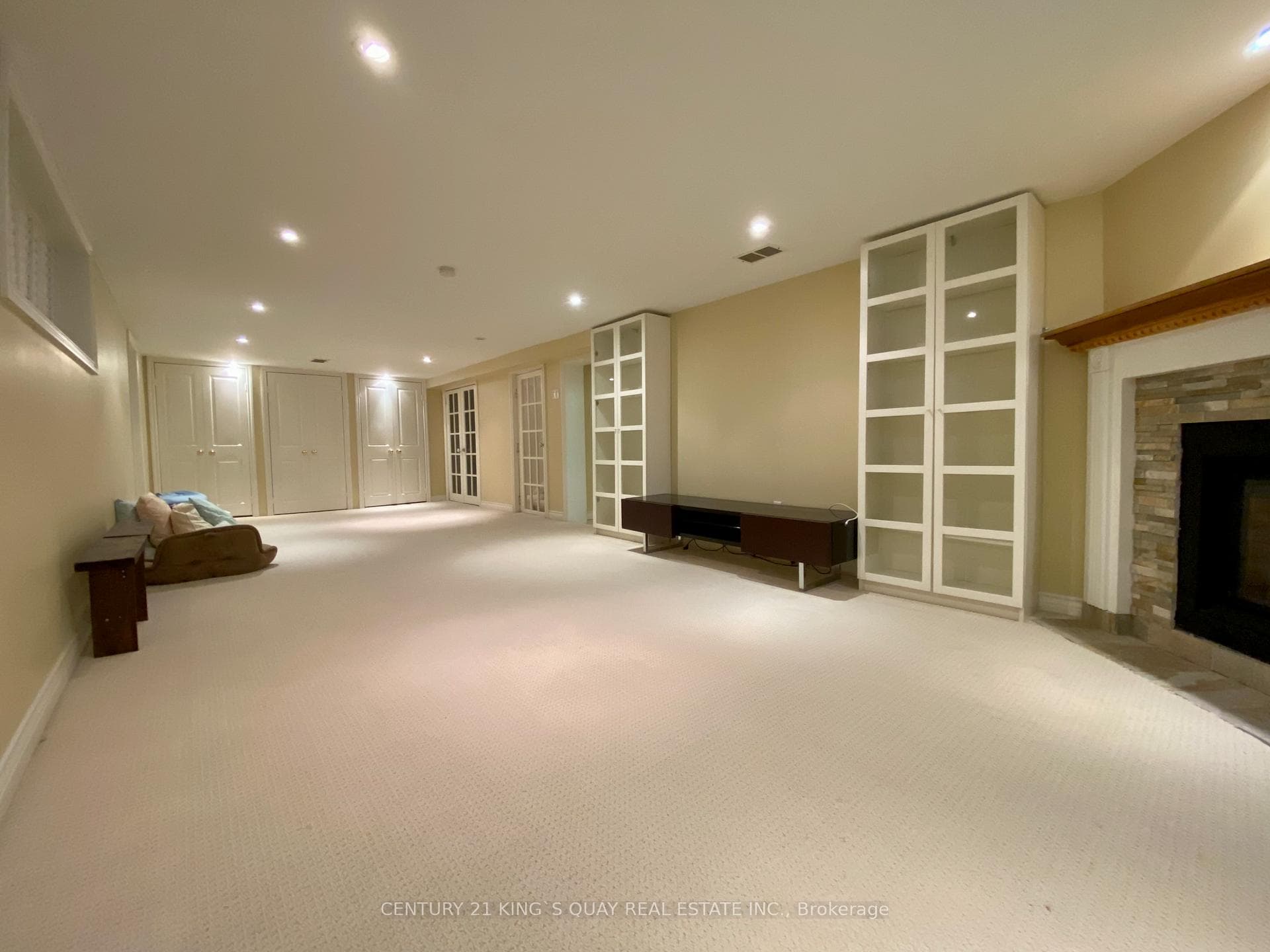 73 Norden Crescent photo 27