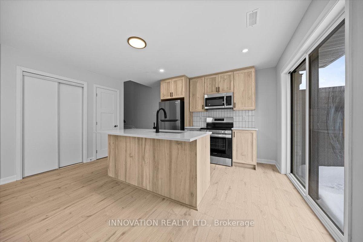 801 Glenroy Gilbert Drive Unit 6 photo 3