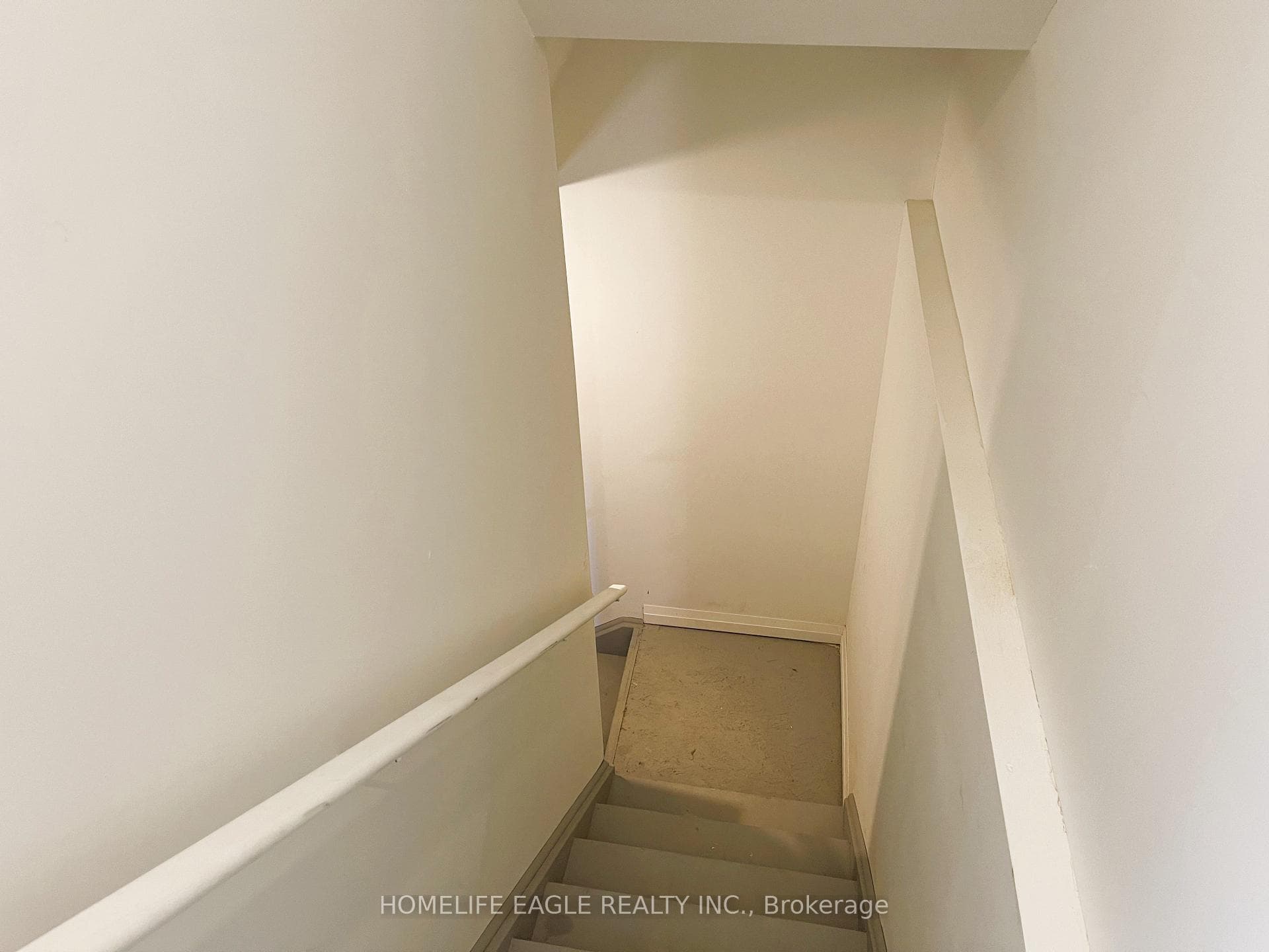 117 Granville Crescent photo 23