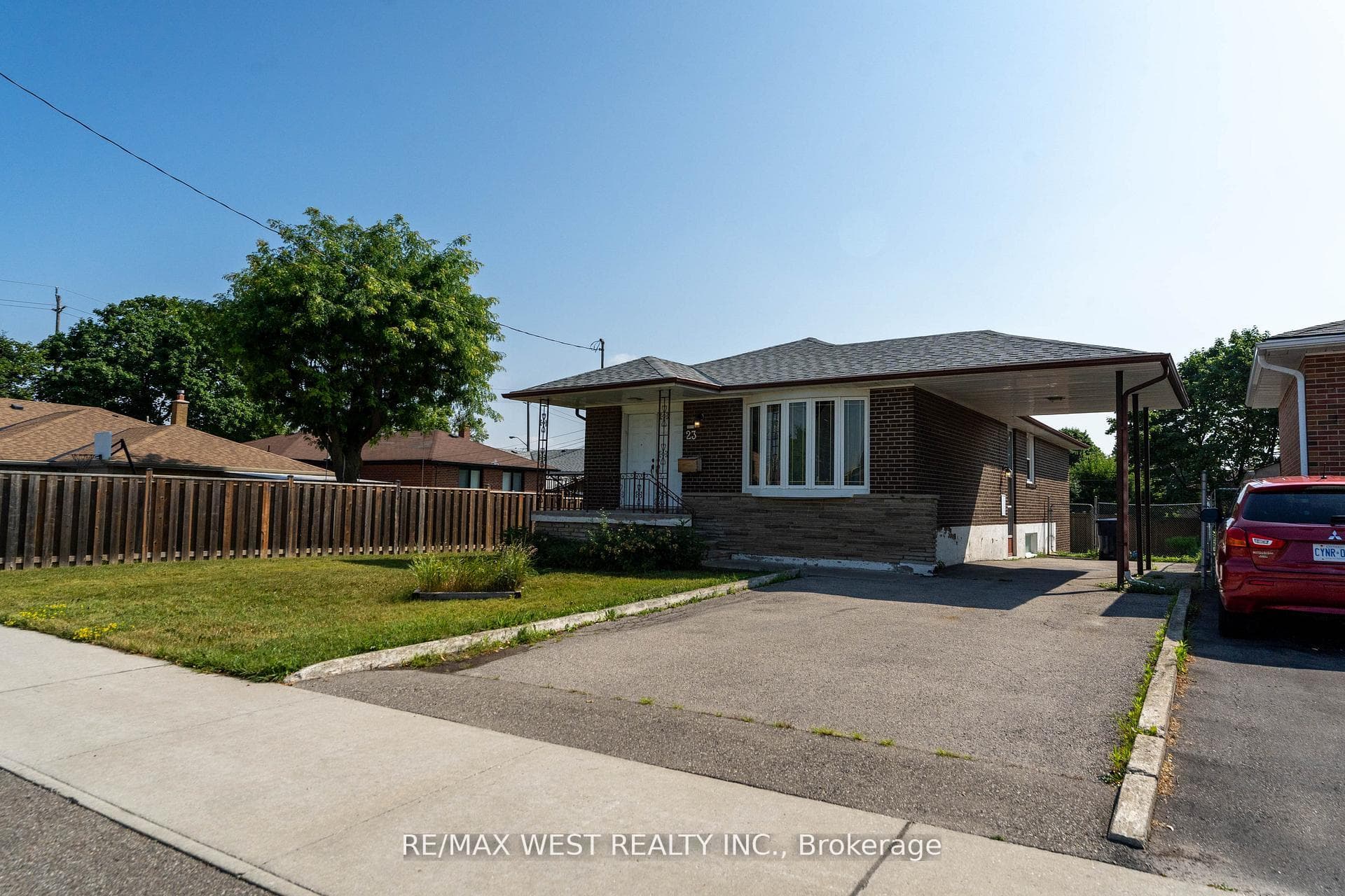 23 Cove Drive photo 2