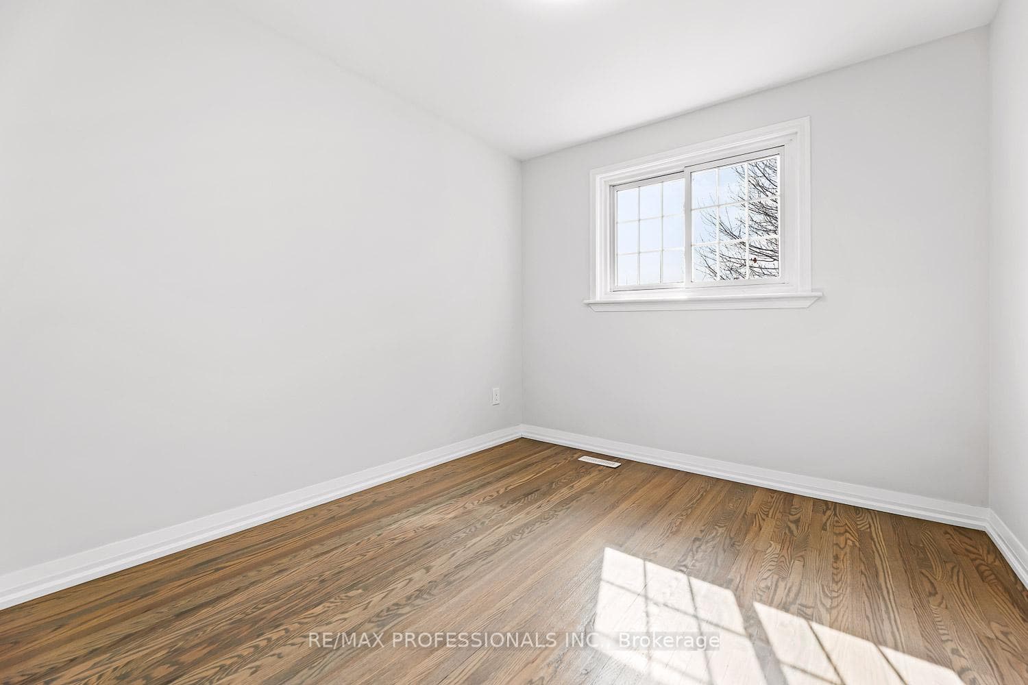 7292 Topping Road photo 23