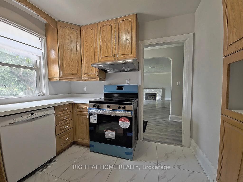 5 Flett Street Unit Upper photo 5