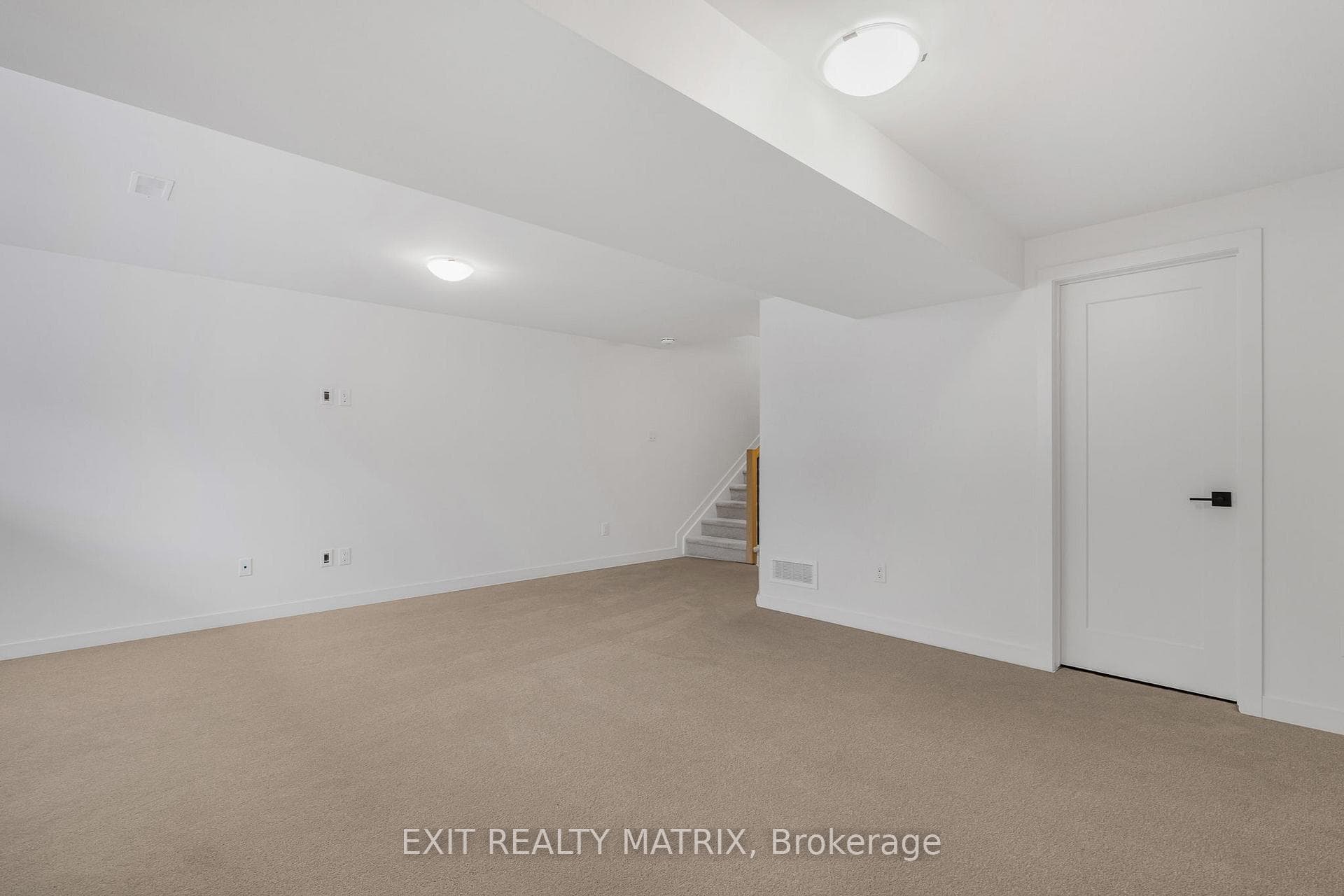 937 Cologne Street photo 25