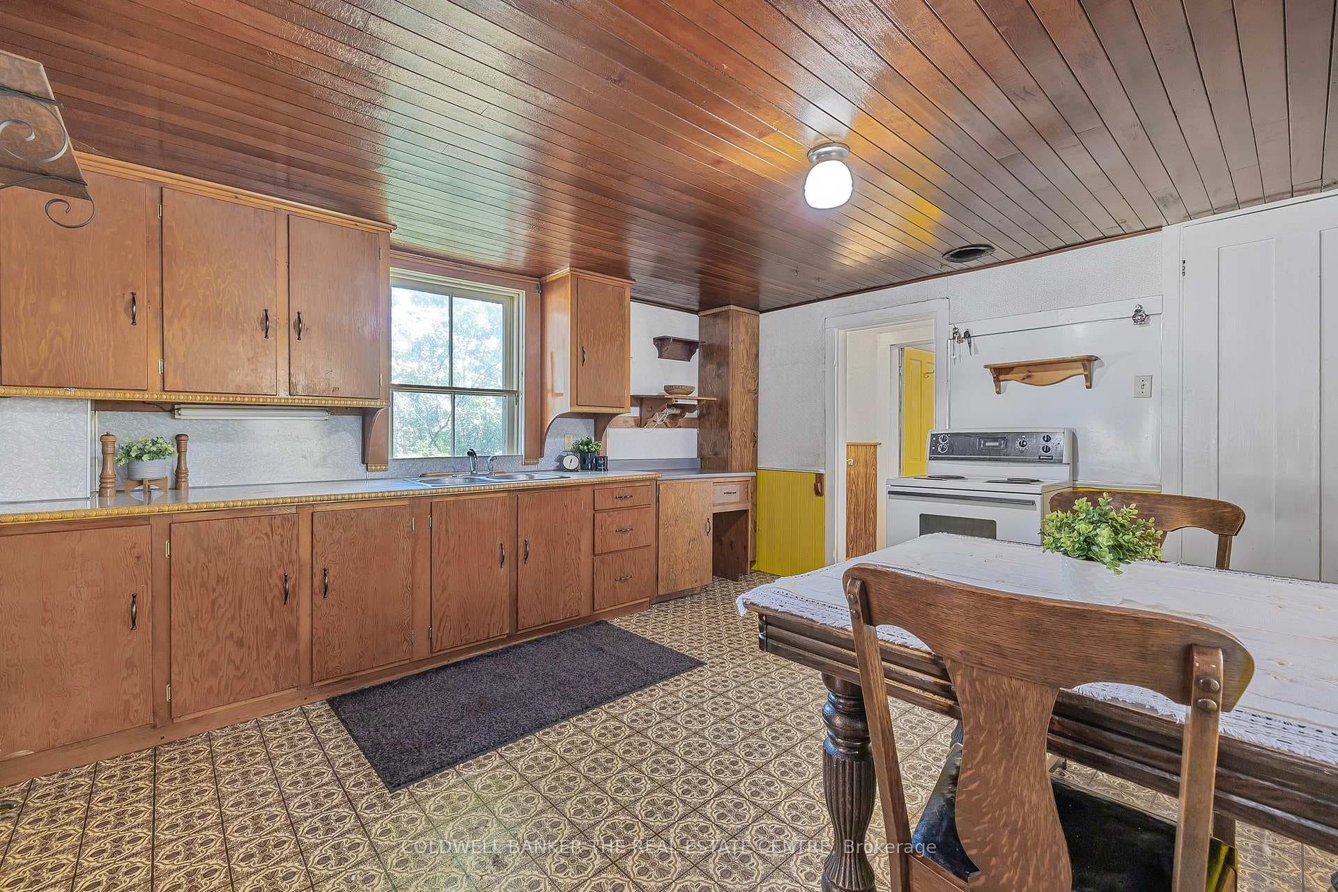 227 Prospect Street photo 13