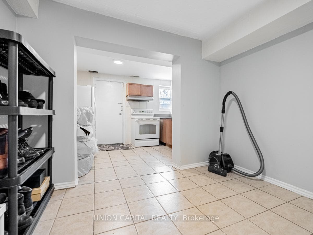 115 Lotherton Pathway photo 26