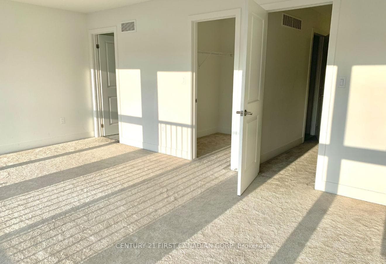 234 Edgevalley Road Unit 35 photo 24
