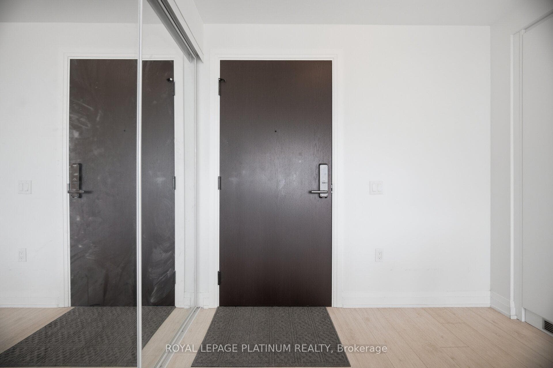 412 Silver Maple Road Unit 311 photo 5
