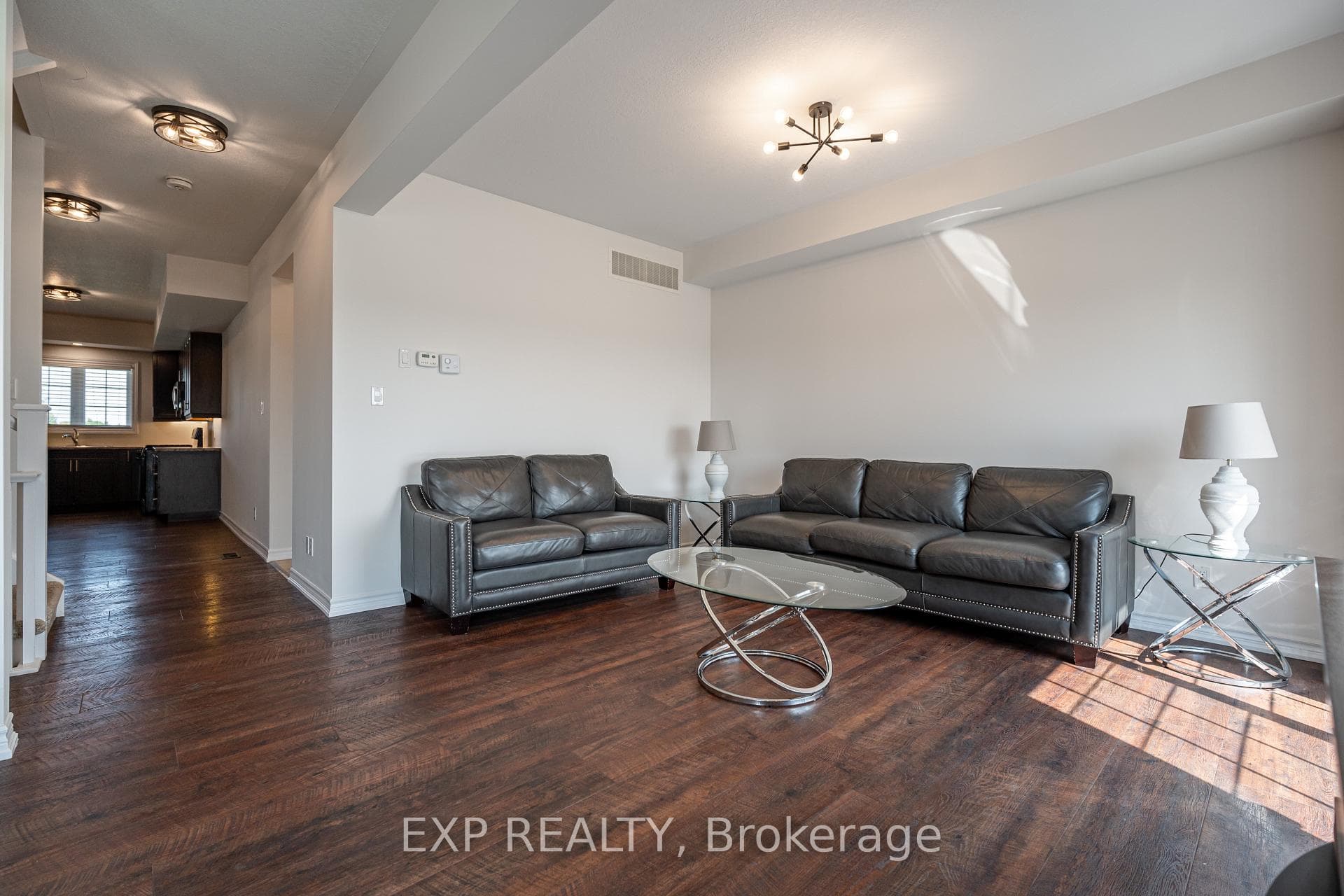 55 Paul Rexe Boulevard photo 8