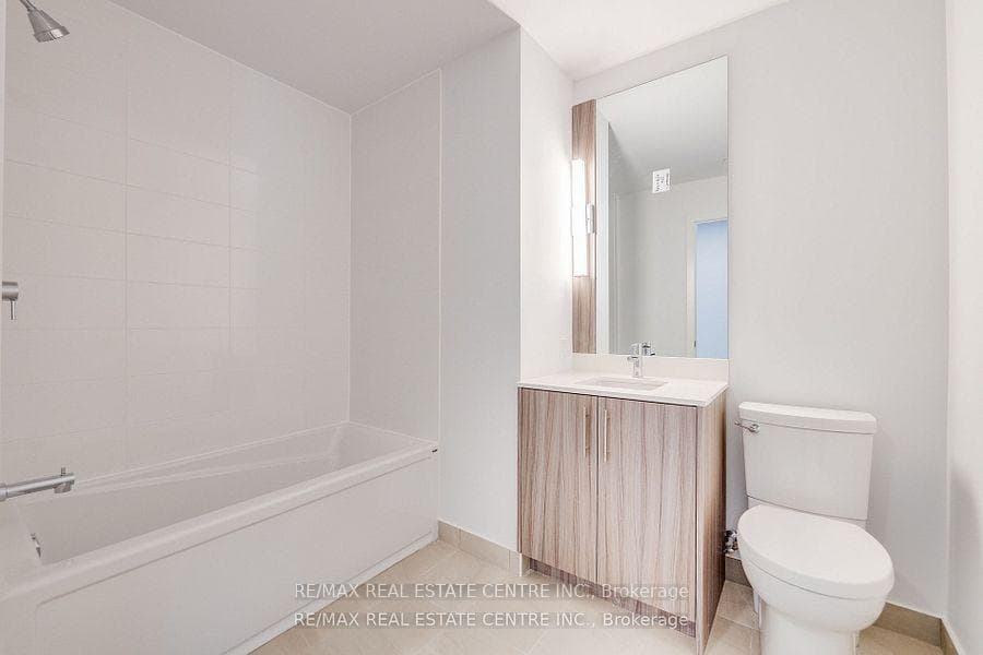 225 Veterans Drive Unit 311 photo 15