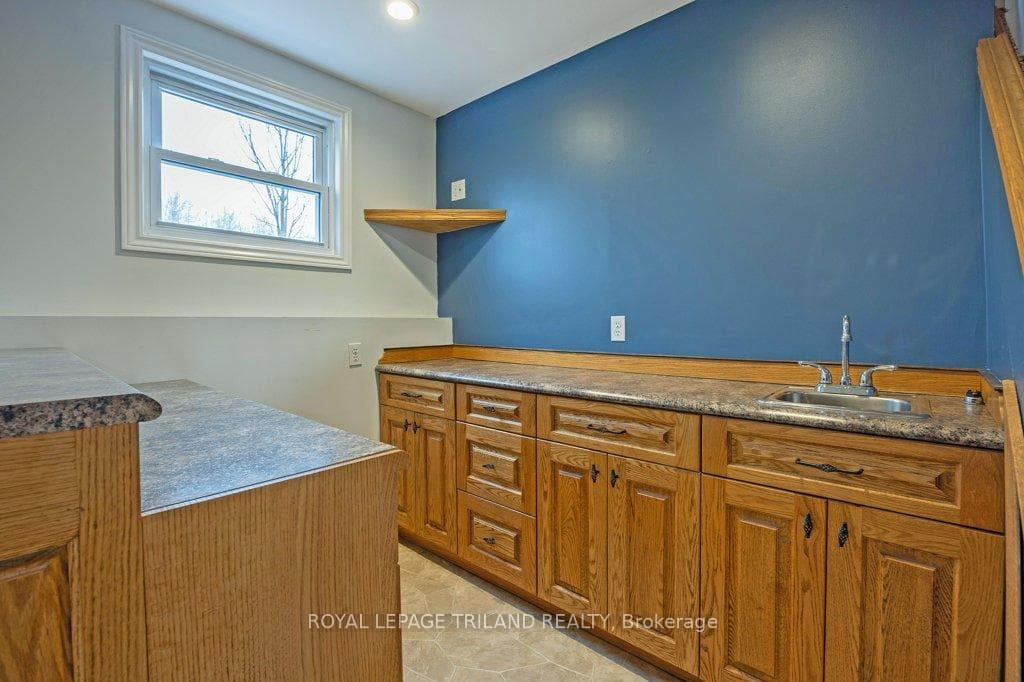 262 Marsh Line photo 26