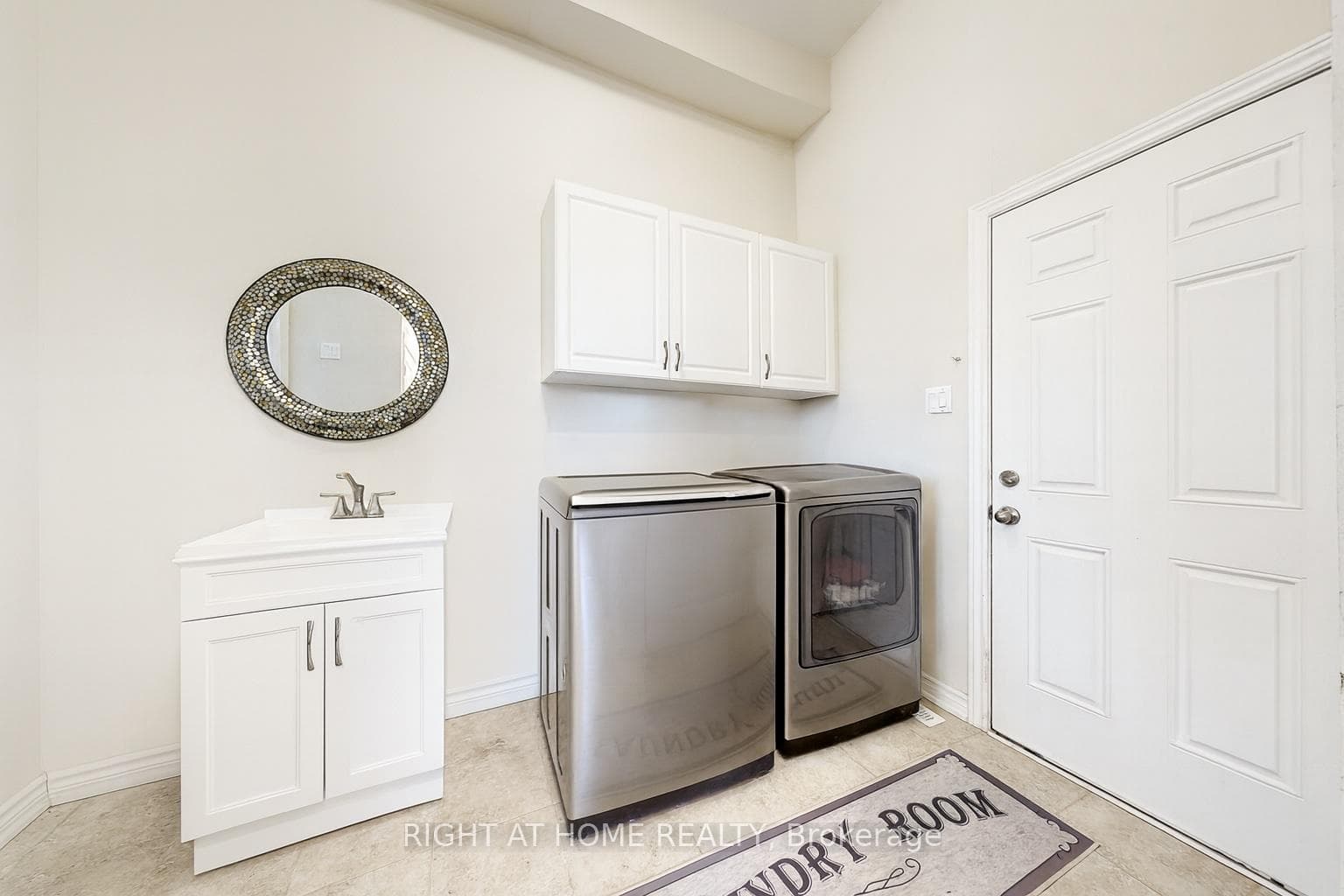 27 Roy Road photo 18
