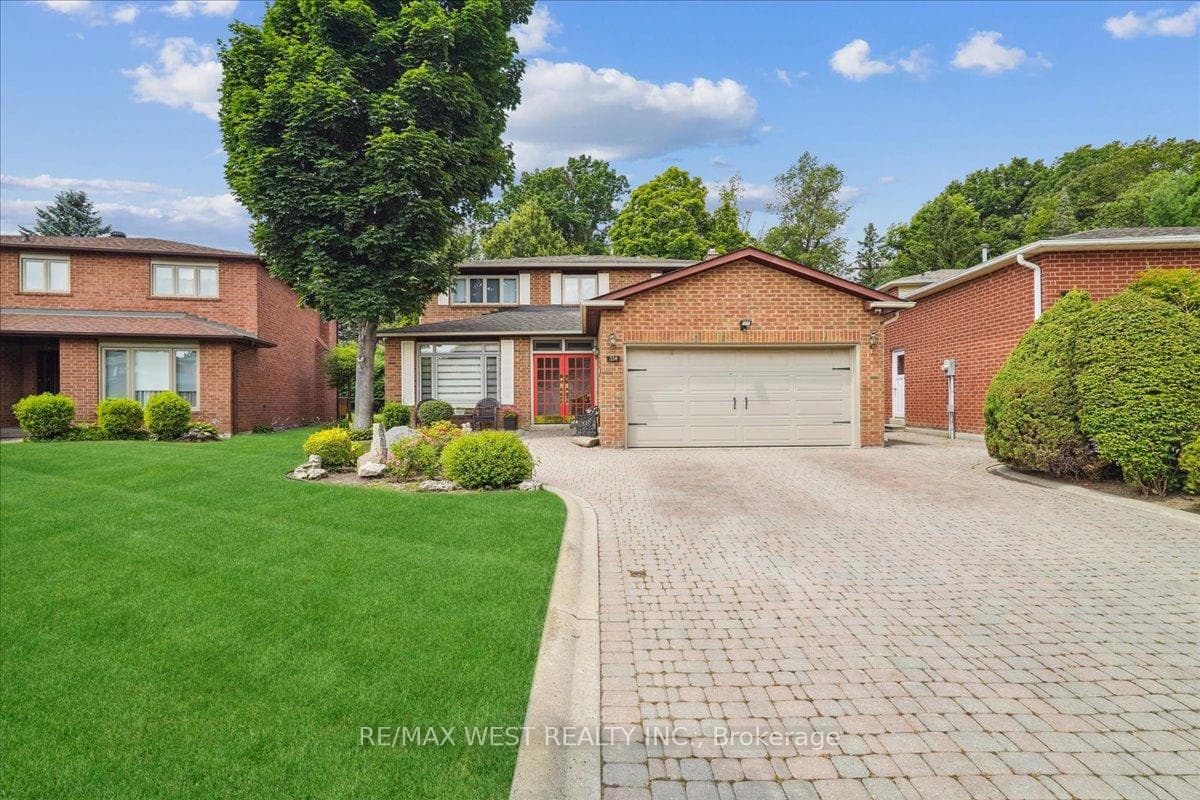 334 Airdrie Drive photo 1