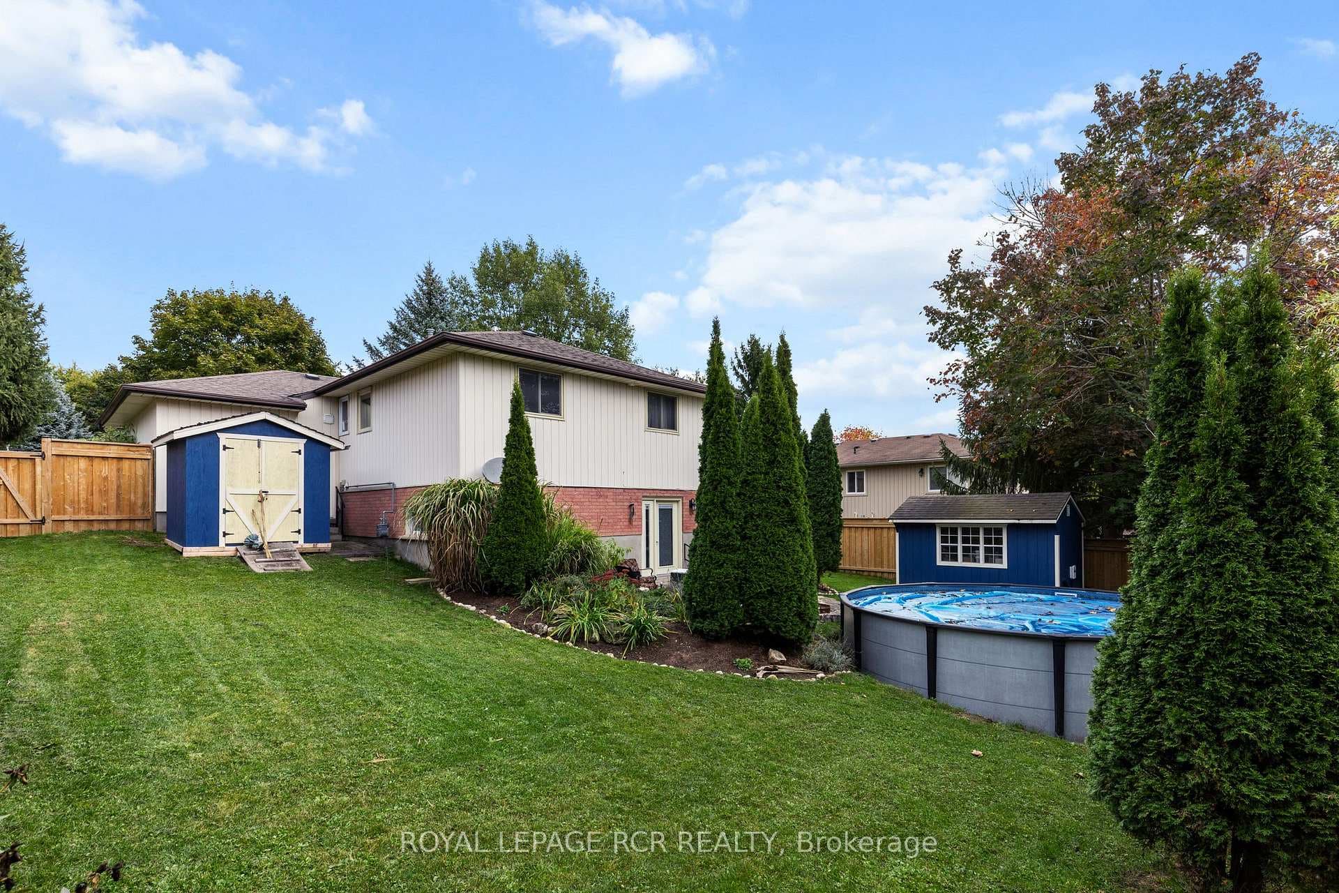 56 Wilson Crescent photo 35