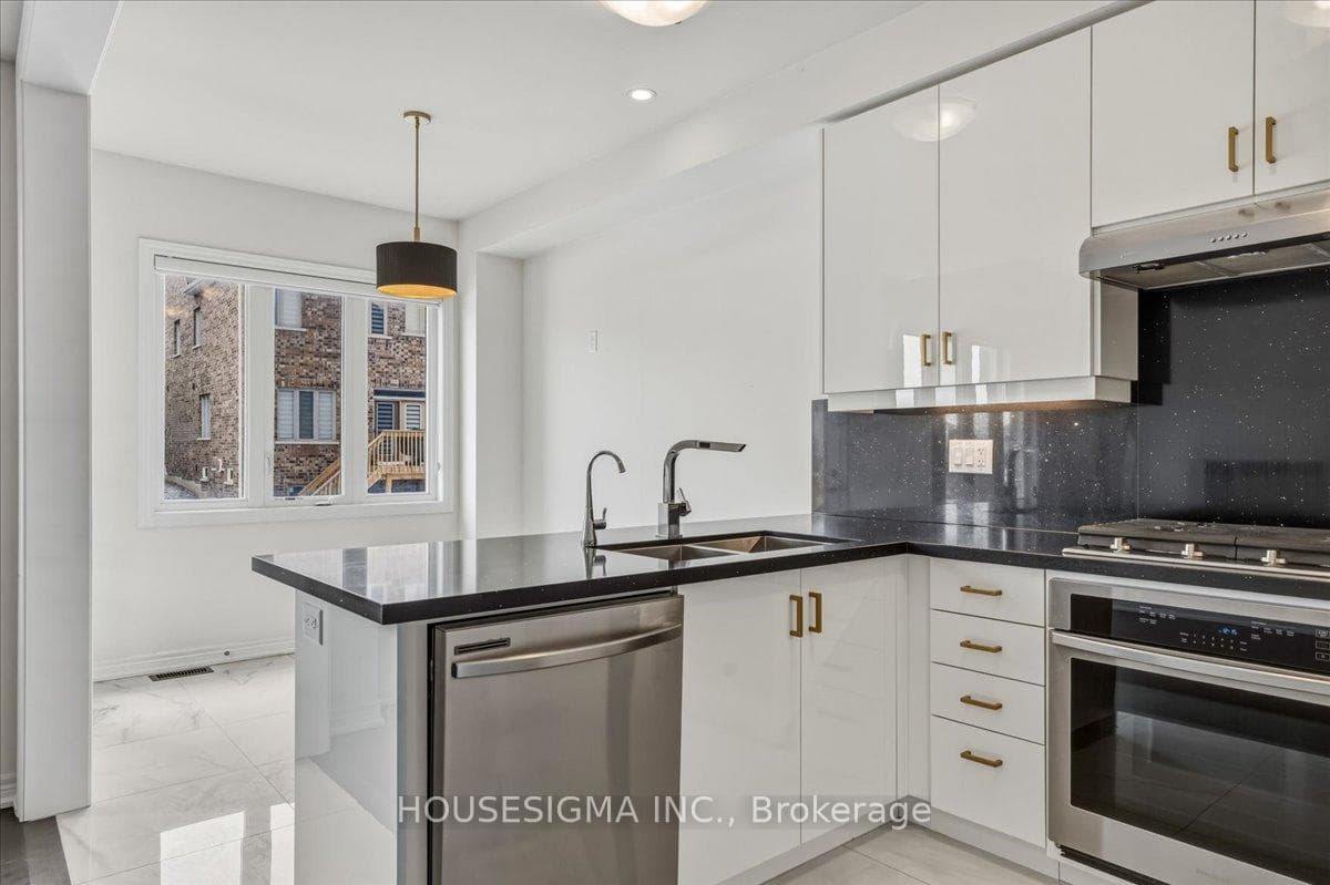 303 Great Falls Boulevard photo 8