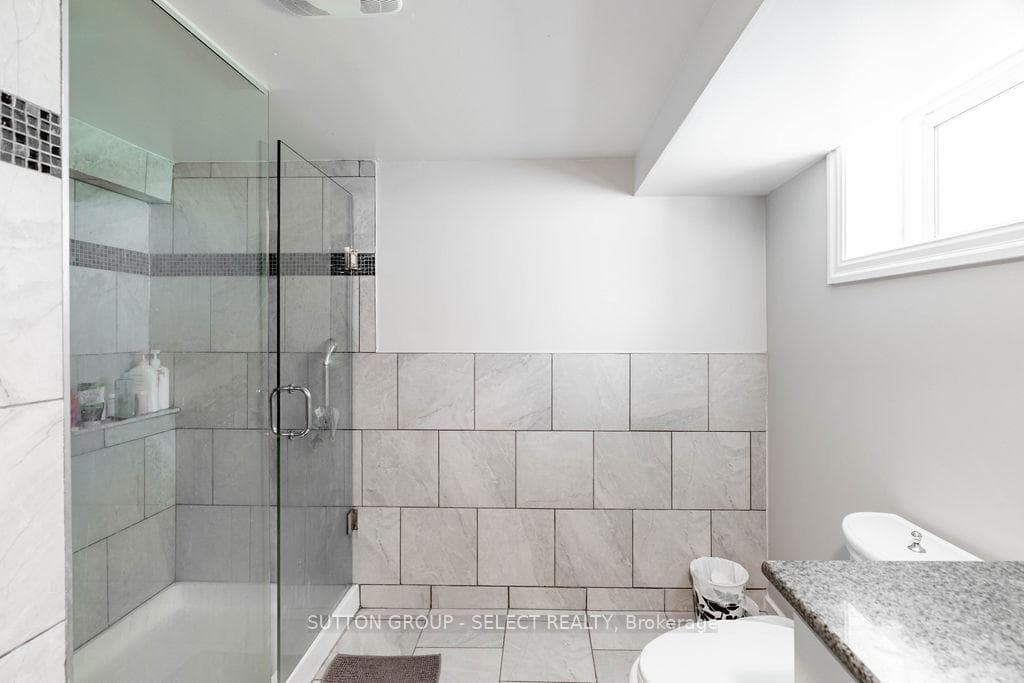 353 Clarke Road photo 13