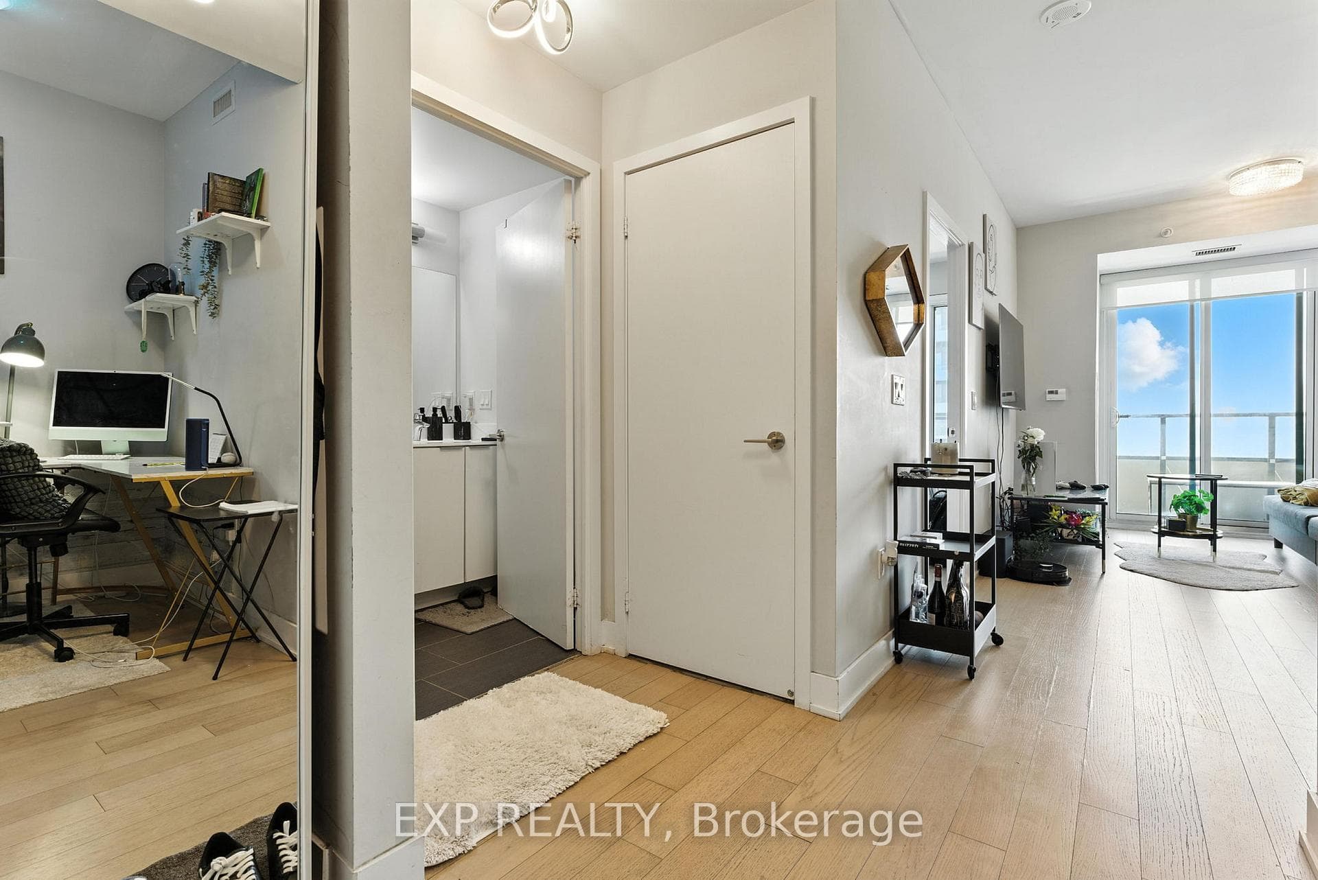 20 Shore Breeze Drive Unit 3003 photo 8