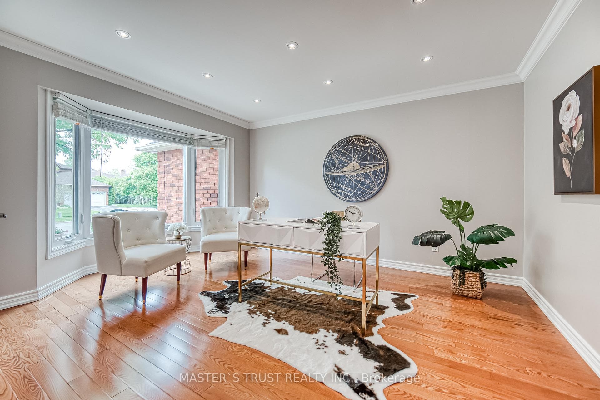 2108 Grenville Drive photo 24