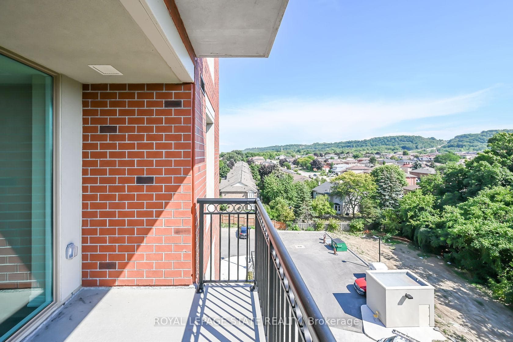2750 King Street Unit 512 photo 24
