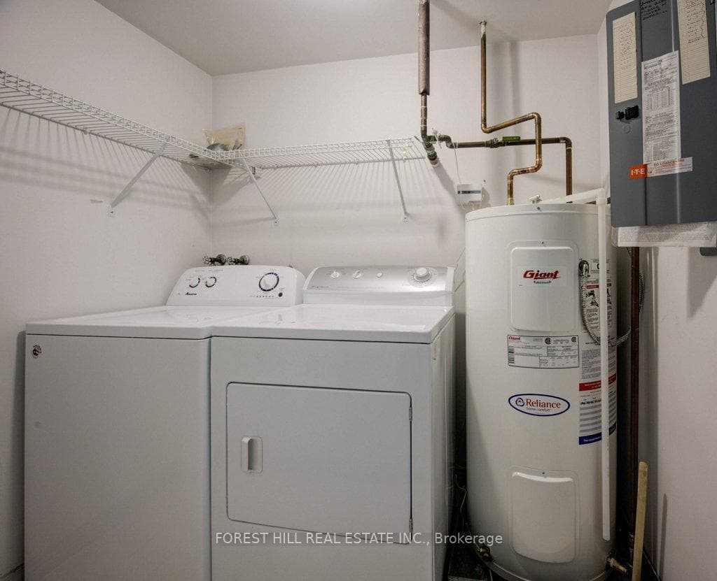 190 Hespeler Road Unit 803 photo 20