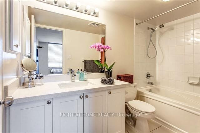1 Rean Drive Unit 1308 photo 15