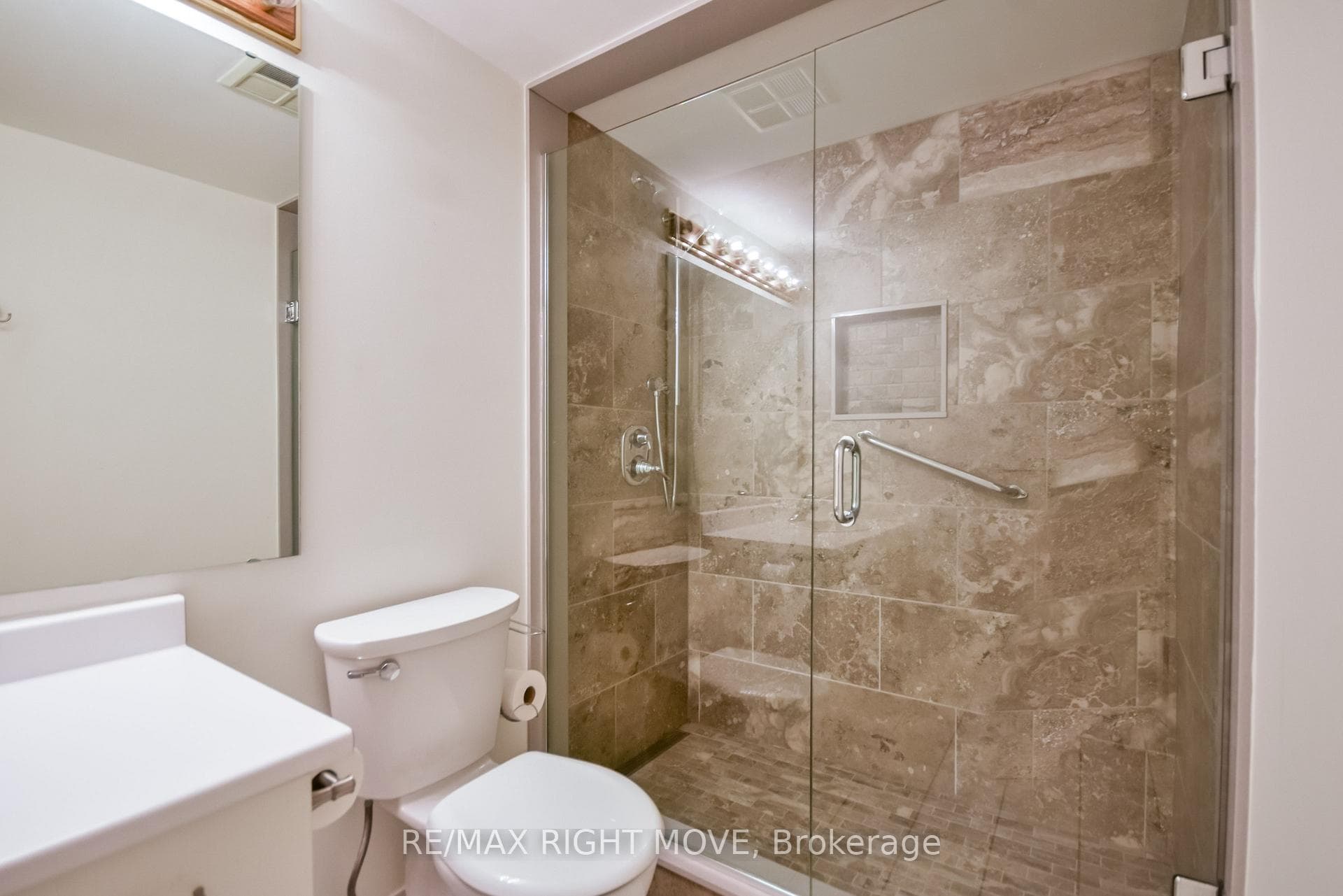54 Fittons Road Unit 306 photo 27
