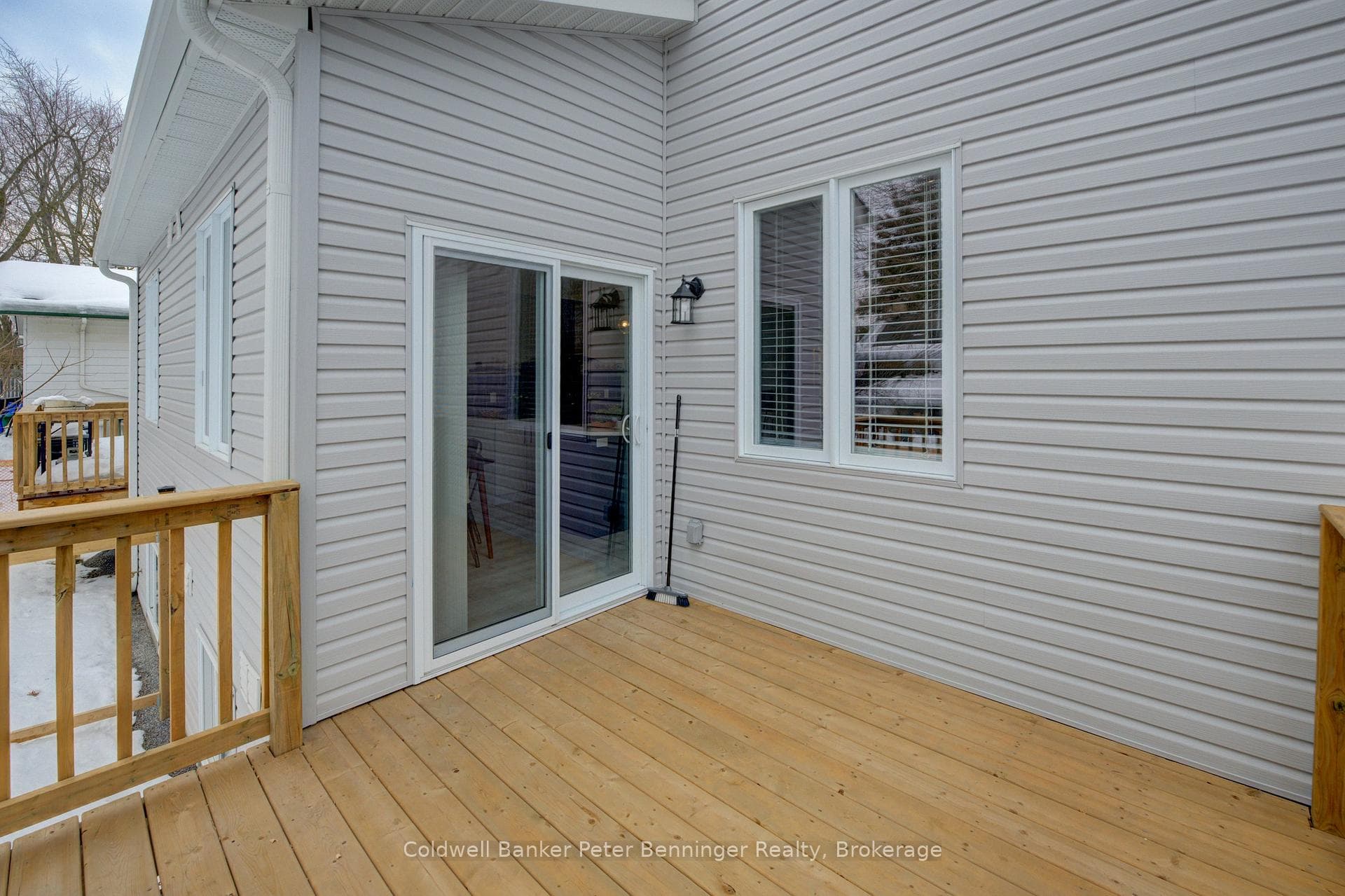 41 Queensway Drive photo 36