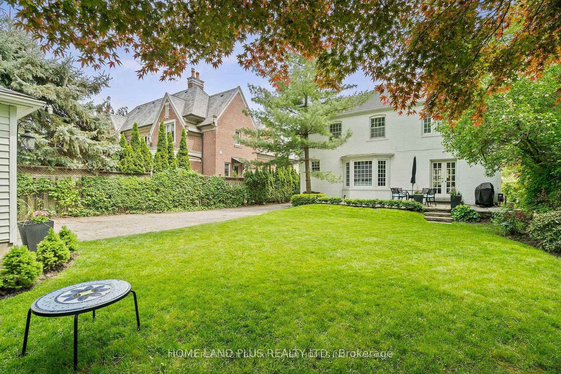 56 Highland Crescent photo 18
