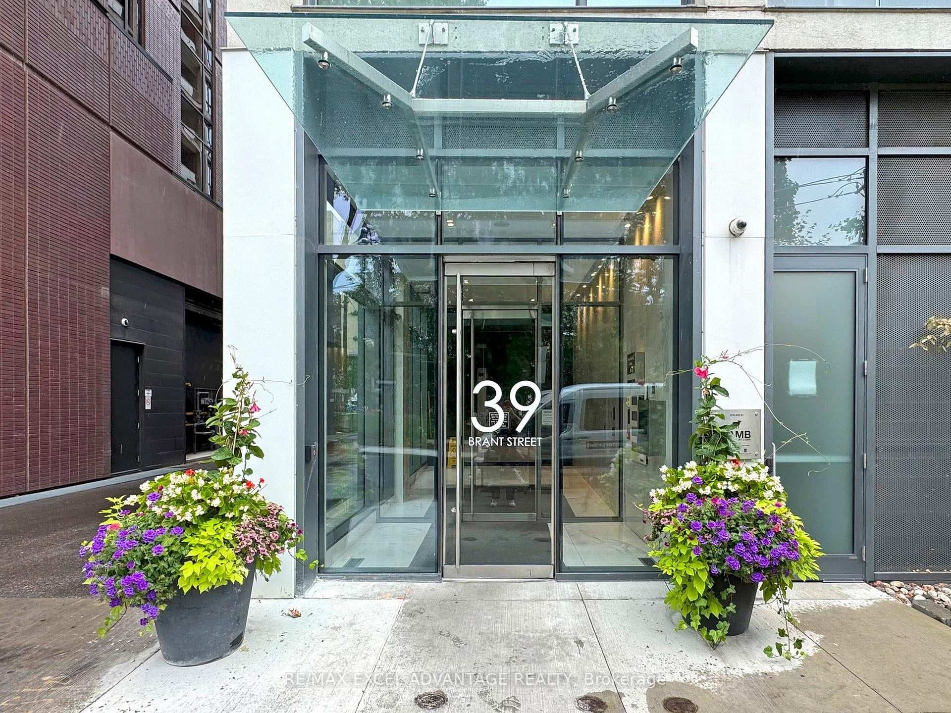 39 Brant Street Unit 1016 photo 19