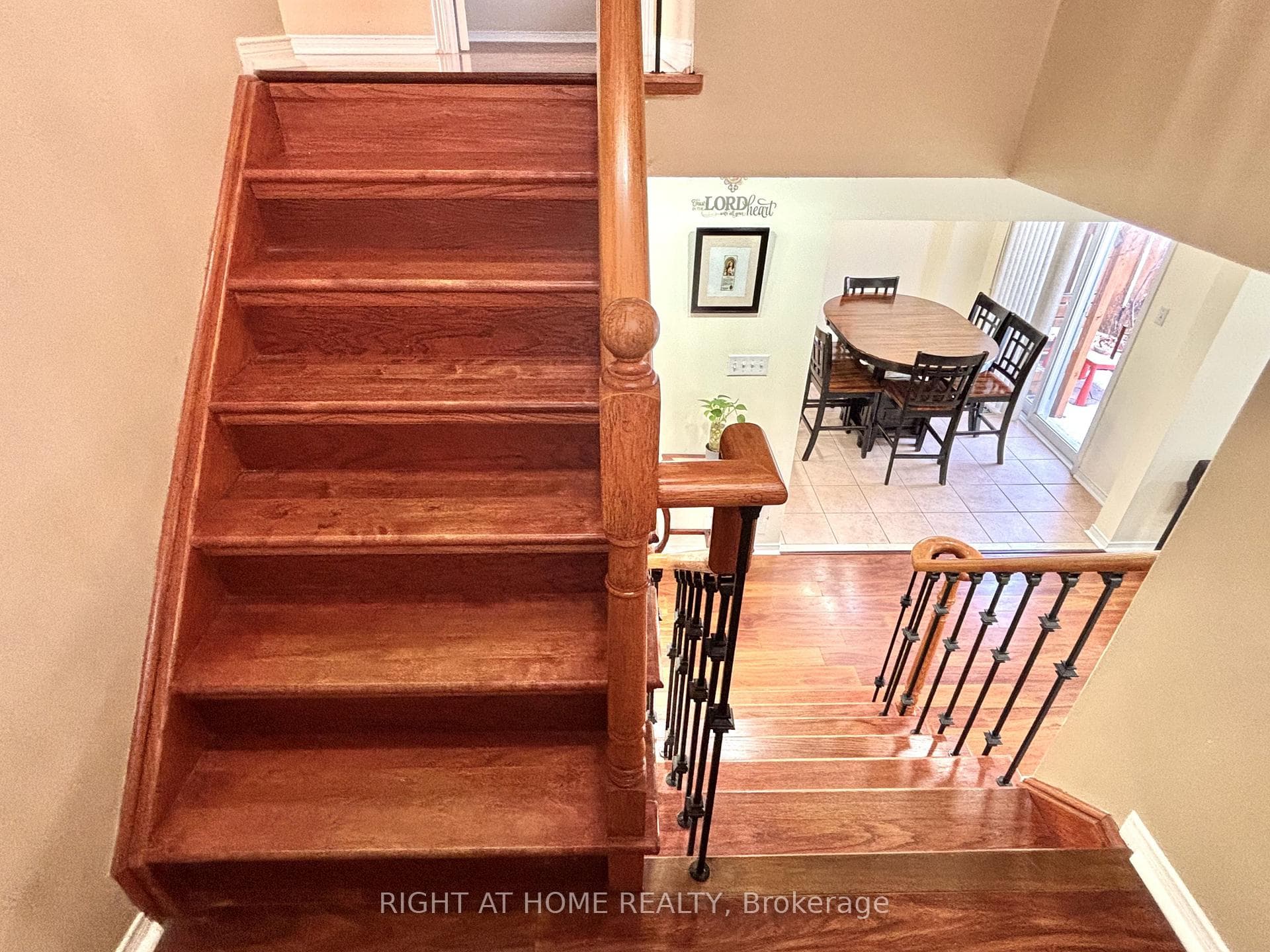 37 Oakmeadow Drive photo 16
