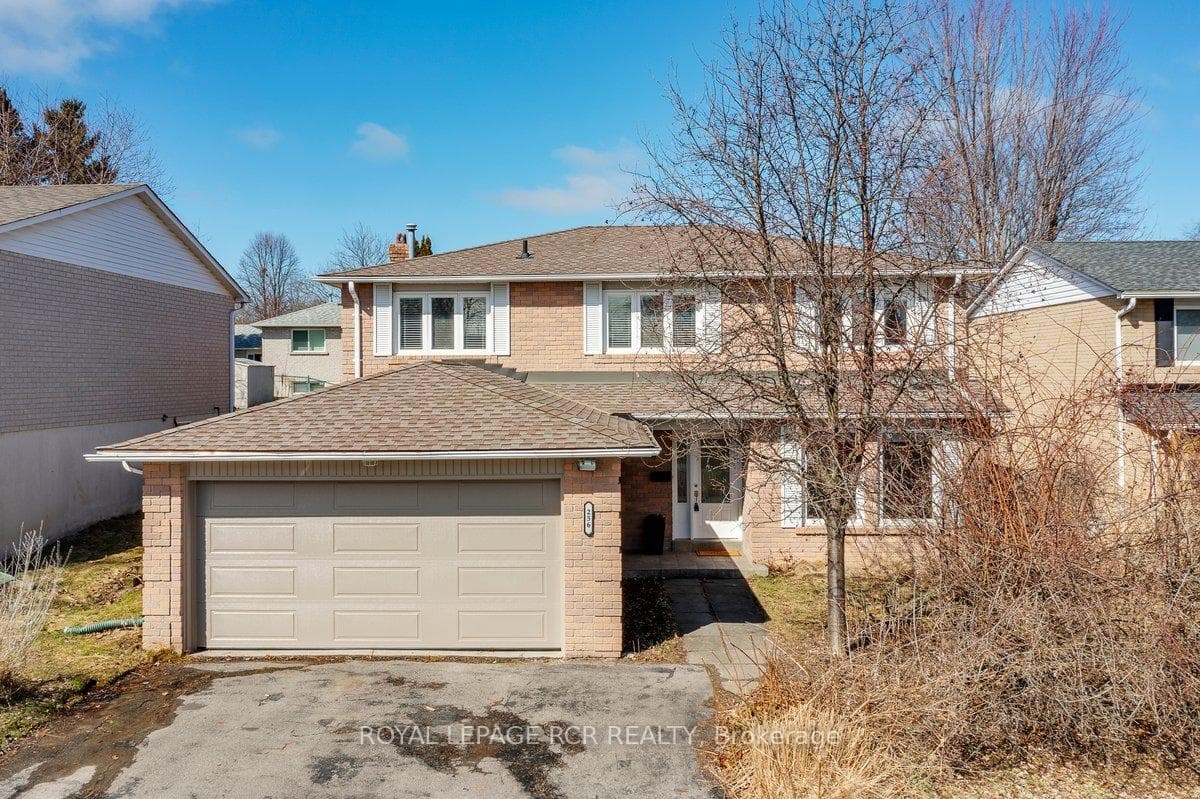 256 Manchester Drive photo 1